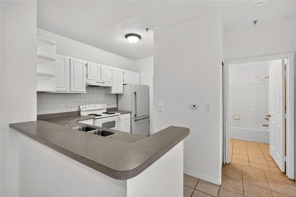 8816 DUNES CT #103 Kissimmee, FL 34747