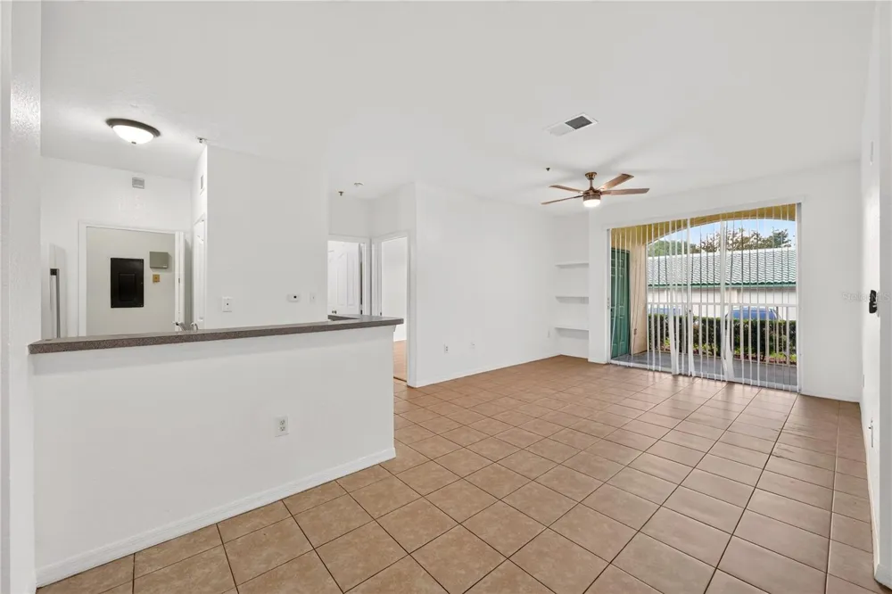 8816 DUNES CT #103 Kissimmee, FL 34747