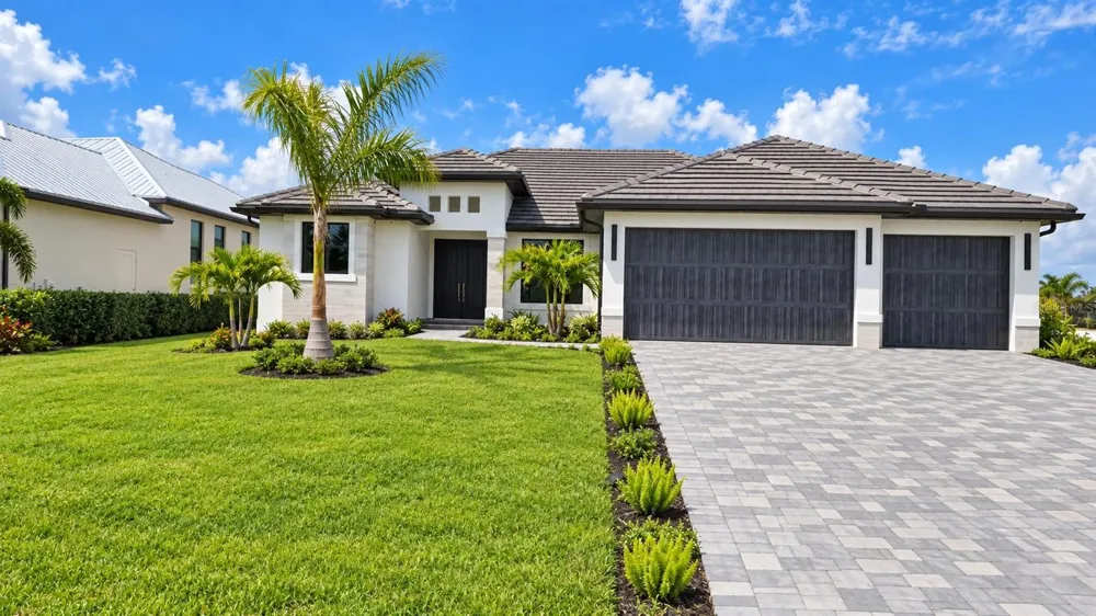 24028 VINCENT AVENUE Punta Gorda, FL 33955