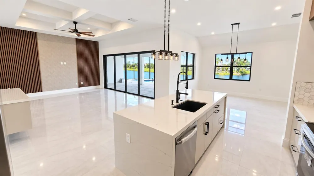 24028 VINCENT AVENUE Punta Gorda, FL 33955