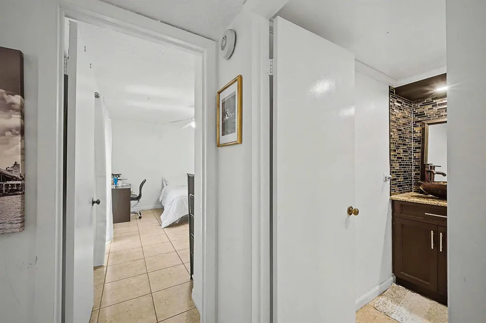 149 Lake Arbor Drive Palm Springs, FL 33461