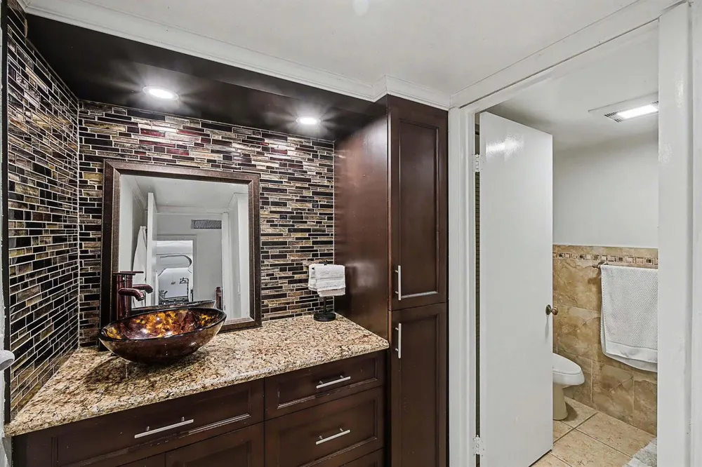 149 Lake Arbor Drive Palm Springs, FL 33461