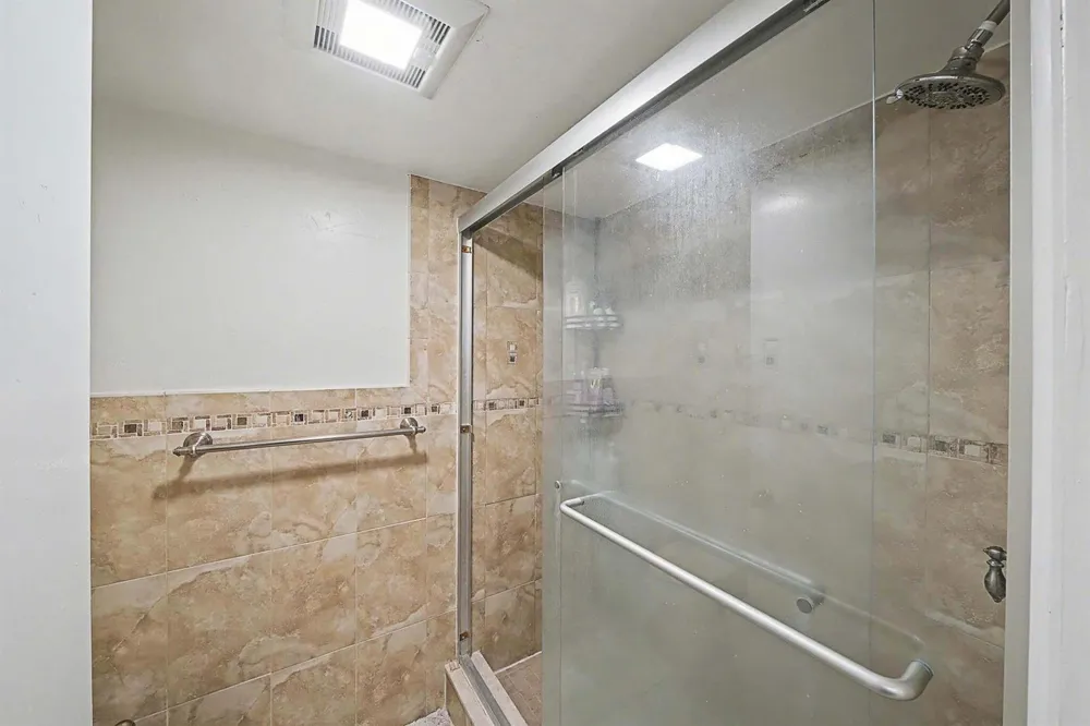 149 Lake Arbor Drive Palm Springs, FL 33461