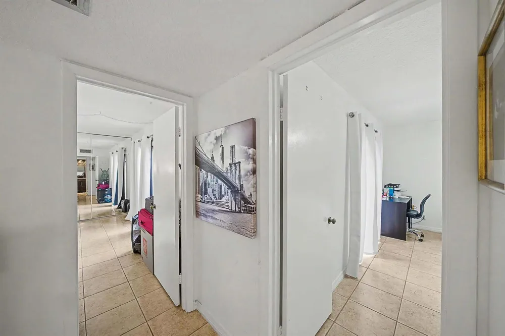 149 Lake Arbor Drive Palm Springs, FL 33461
