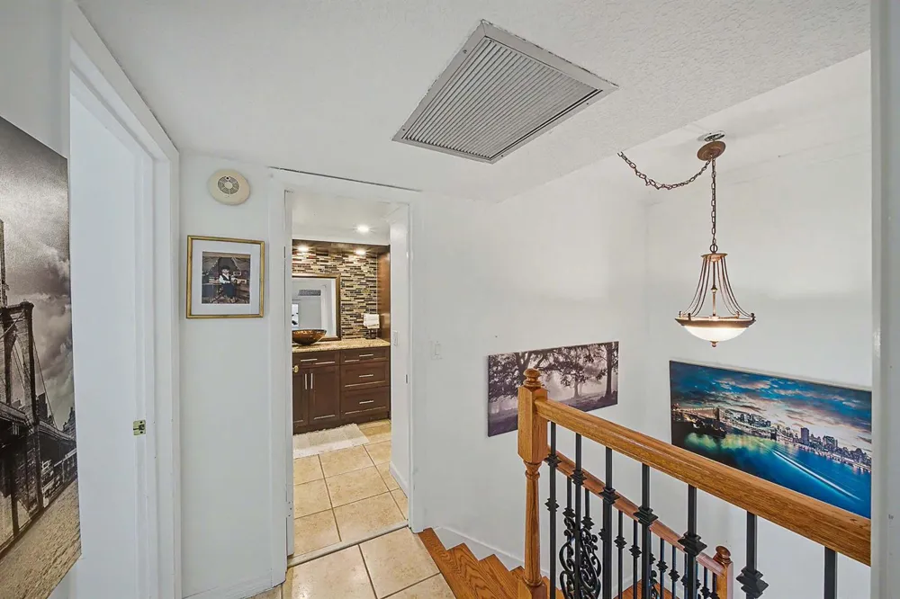 149 Lake Arbor Drive Palm Springs, FL 33461