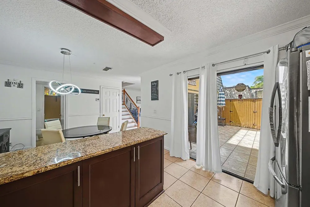 149 Lake Arbor Drive Palm Springs, FL 33461