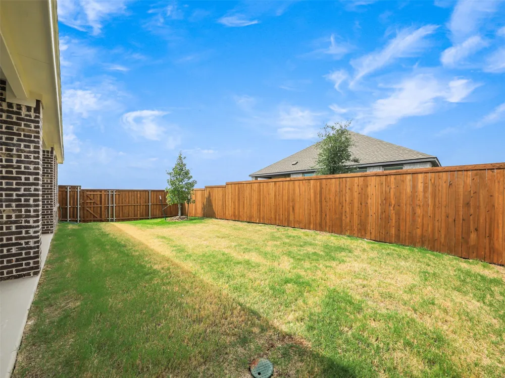 2517 Greenbelt Road Celina, TX 75009