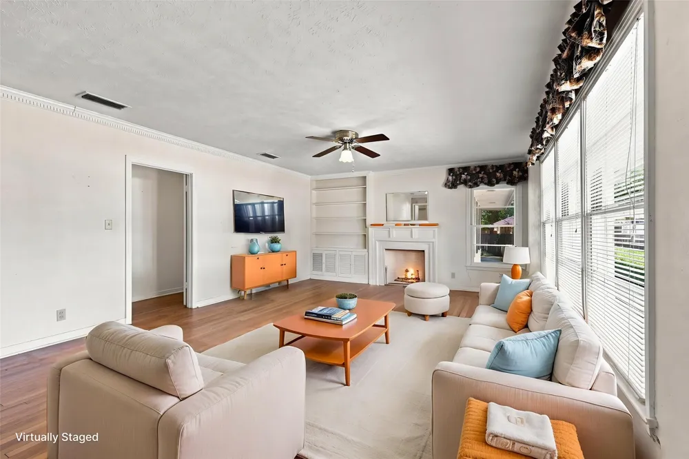 920 Park Avenue Bonham, TX 75418