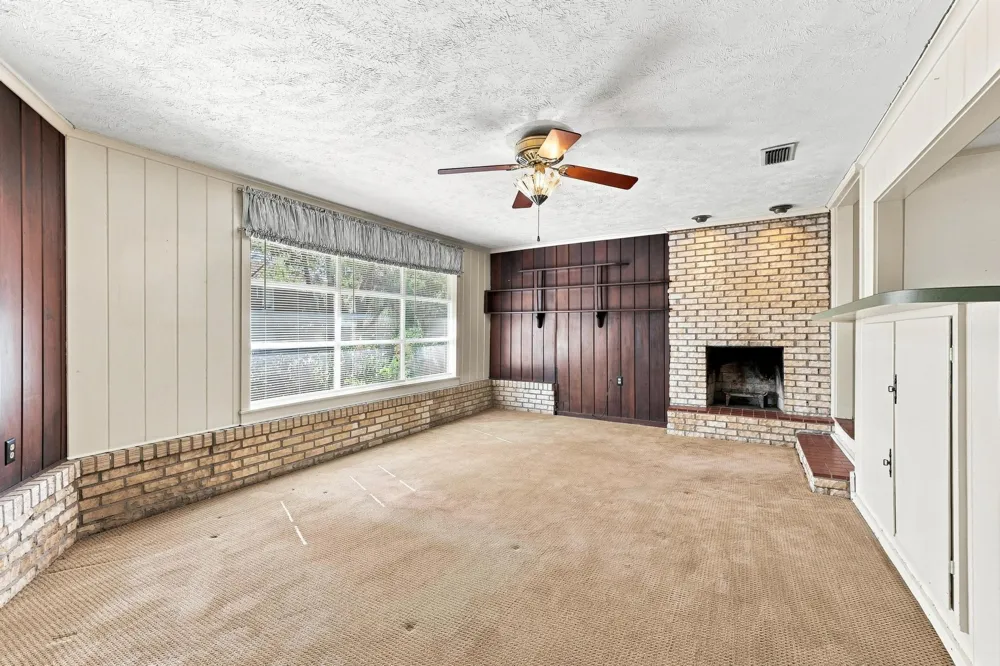 920 Park Avenue Bonham, TX 75418
