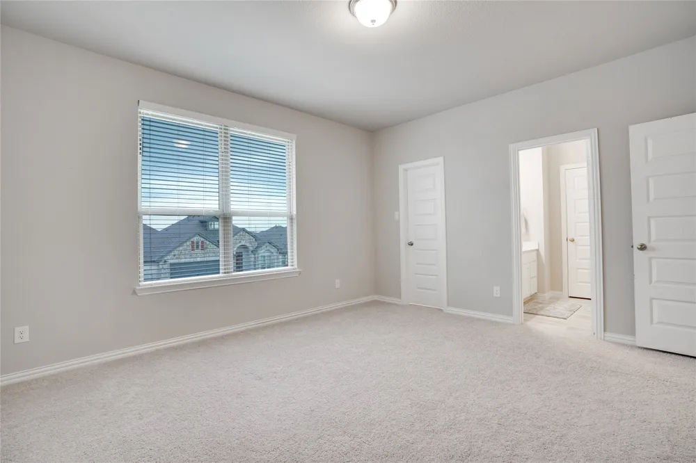 1521 Bison Trail Aubrey, TX 76227