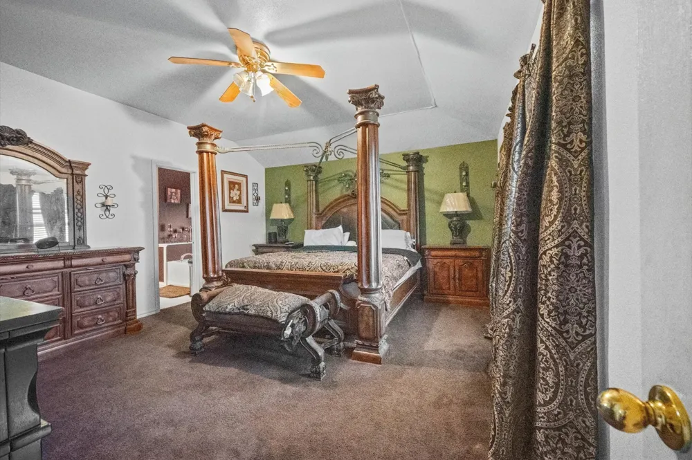 717 Eldorado Drive DeSoto, TX 75115