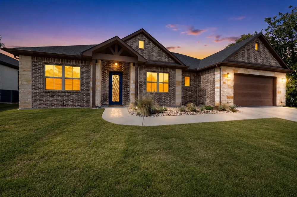 821 E 2nd Street Weatherford, TX 76086