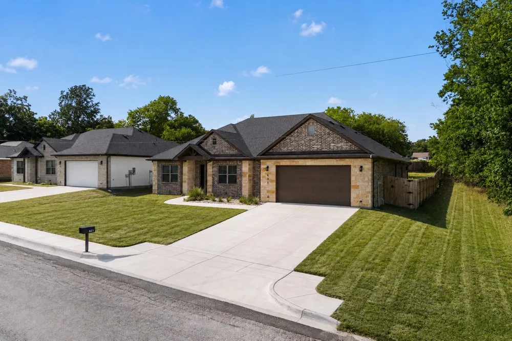 821 E 2nd Street Weatherford, TX 76086