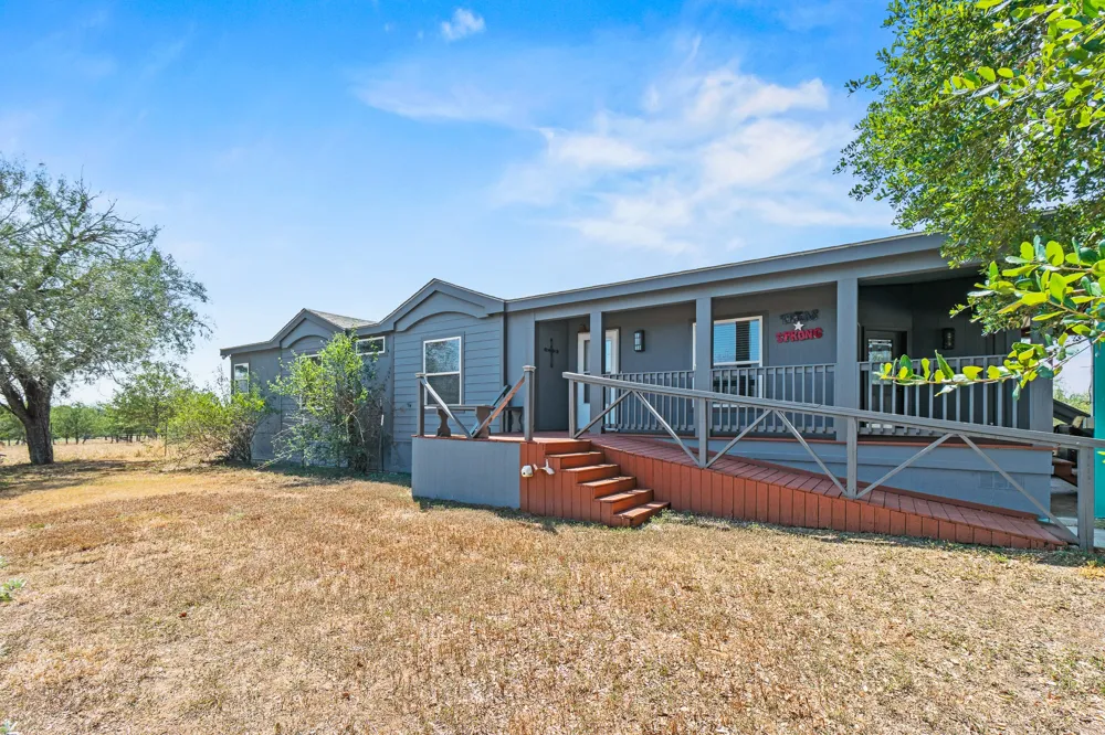 1951 Dowdy Road Seguin, TX 78155