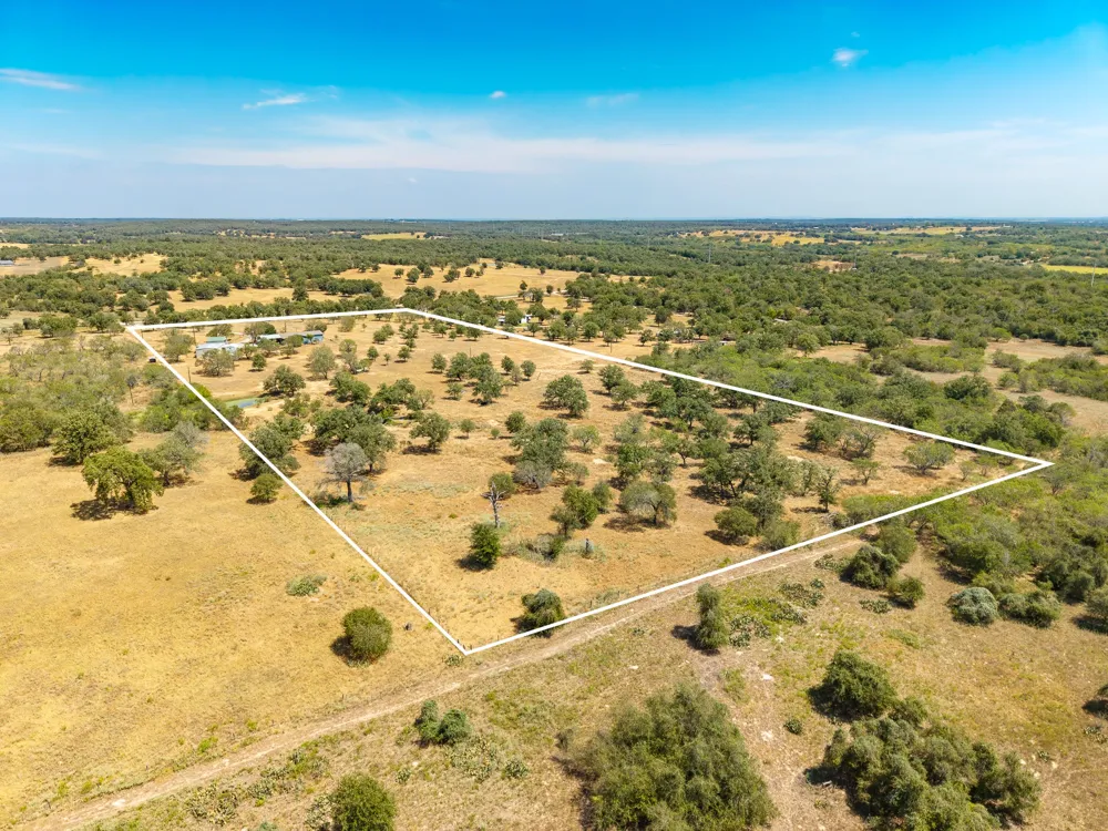 1951 Dowdy Road Seguin, TX 78155