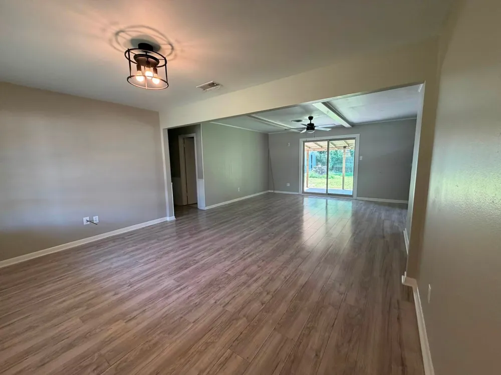 2315 W Park Avenue Corsicana, TX 75110
