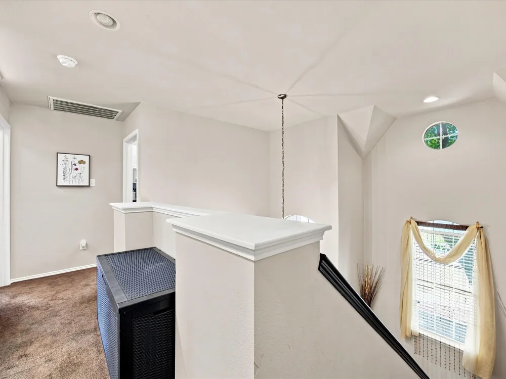 302 Republic Lane Euless, TX 76040