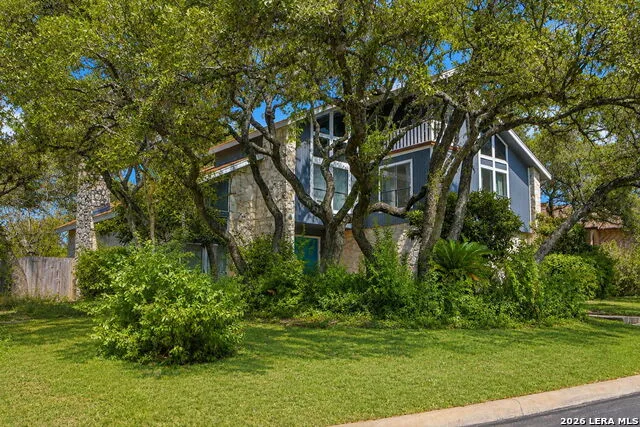 1739 Royal Crescent San Antonio, TX 78231