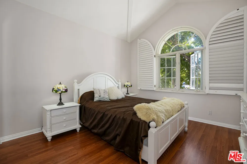 10630 Eastborne Avenue #306 Los Angeles, CA 90024