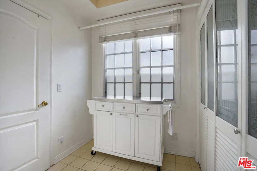 10630 Eastborne Avenue #306 Los Angeles, CA 90024