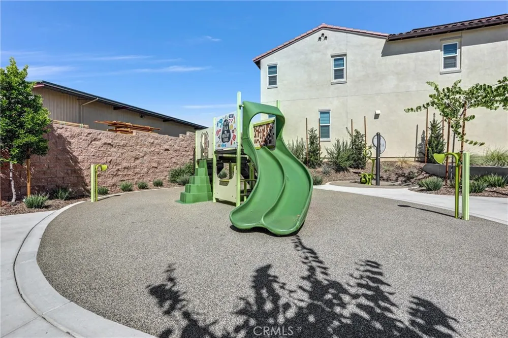 475 Meyer Upland, CA 91786