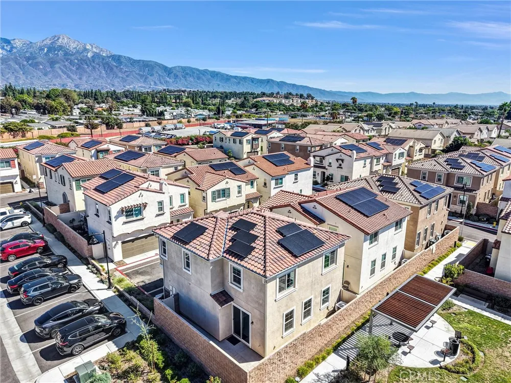 475 Meyer Upland, CA 91786