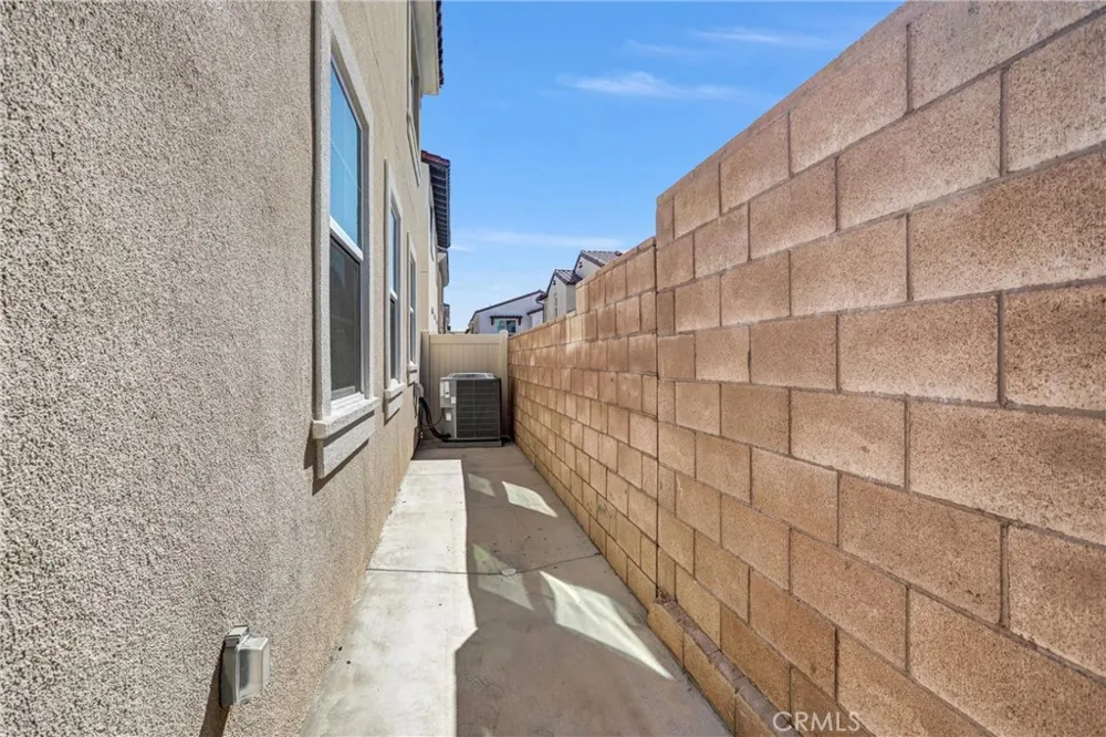 475 Meyer Upland, CA 91786