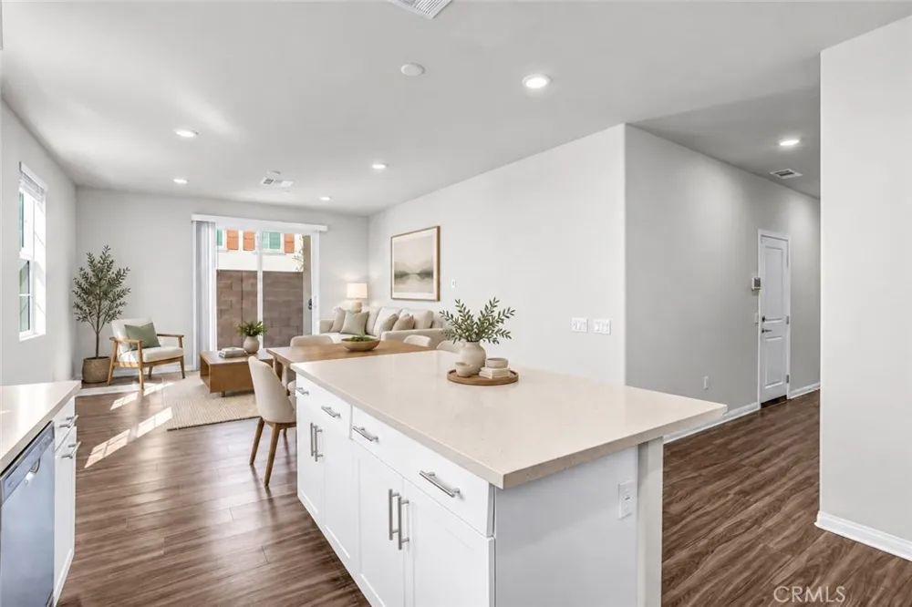 475 Meyer Upland, CA 91786