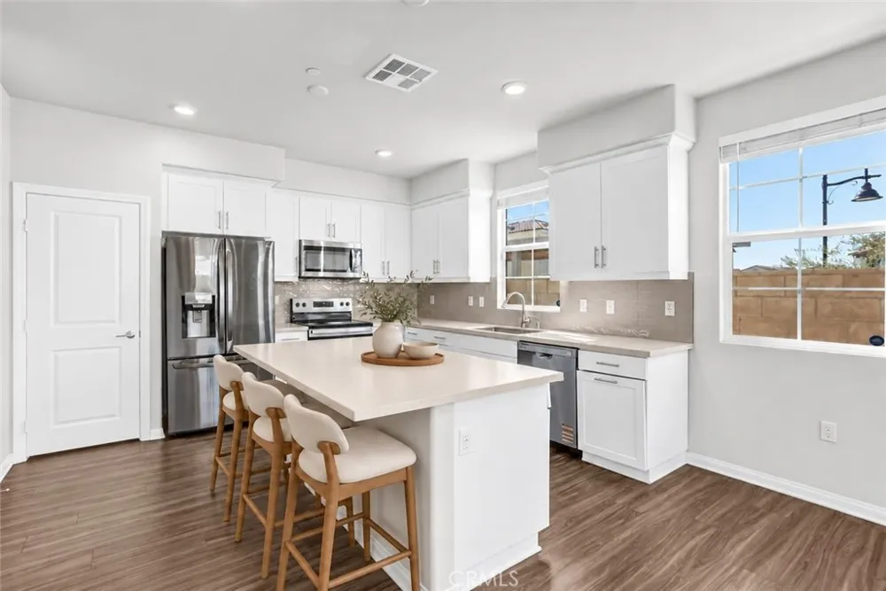 475 Meyer Upland, CA 91786