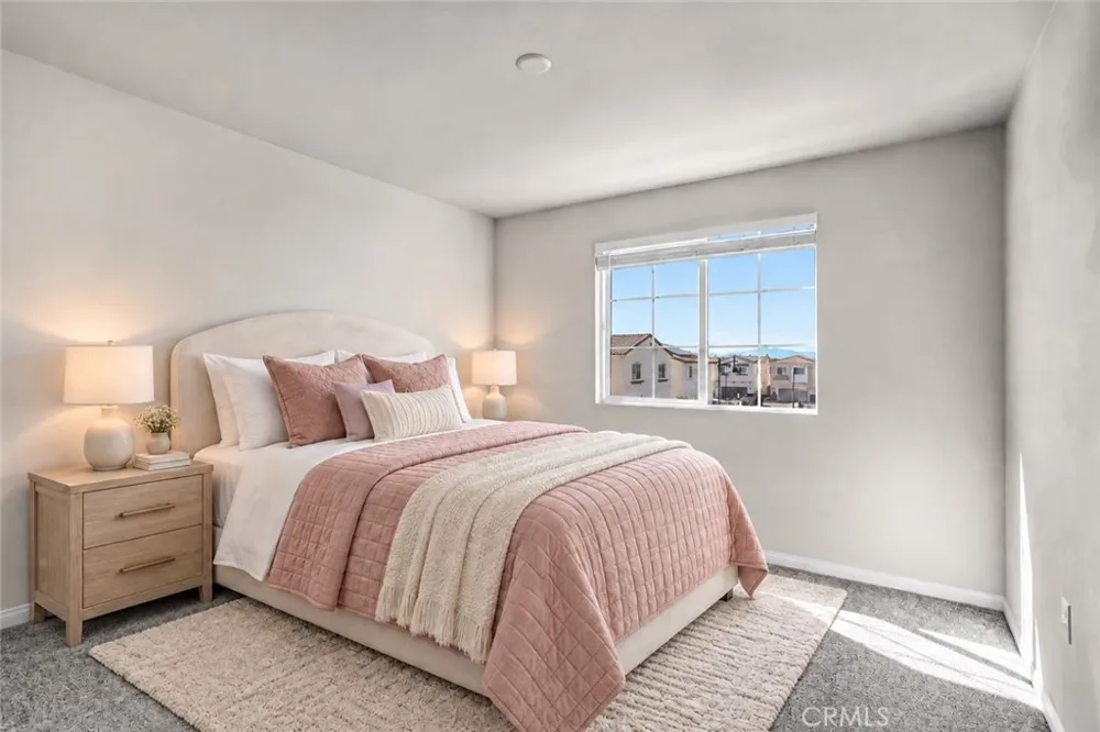 475 Meyer Upland, CA 91786