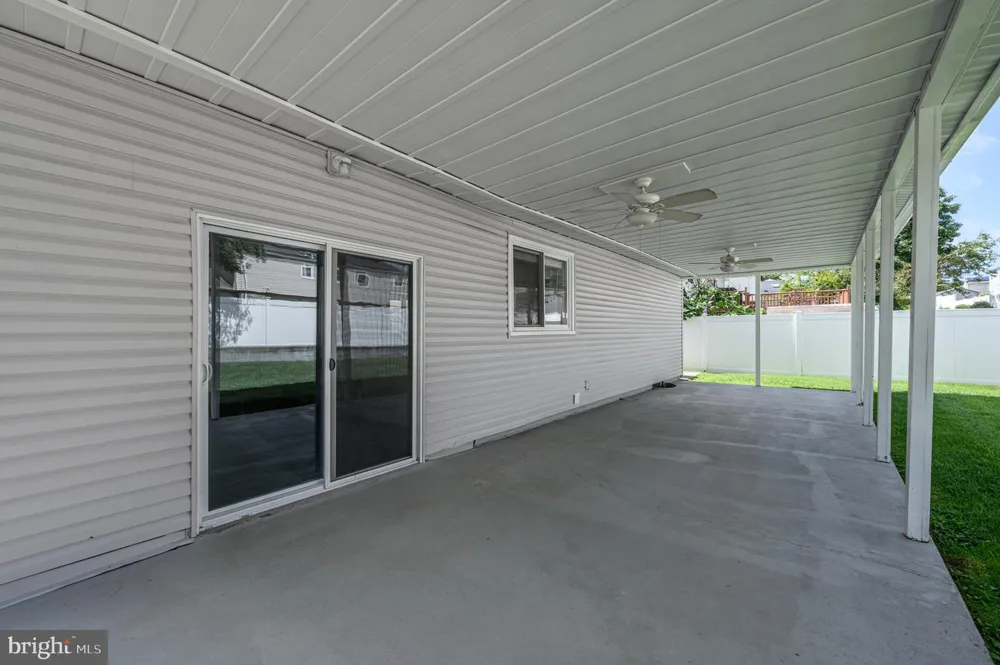 19 BUCKNELL DRIVE Cherry Hill, NJ 08034
