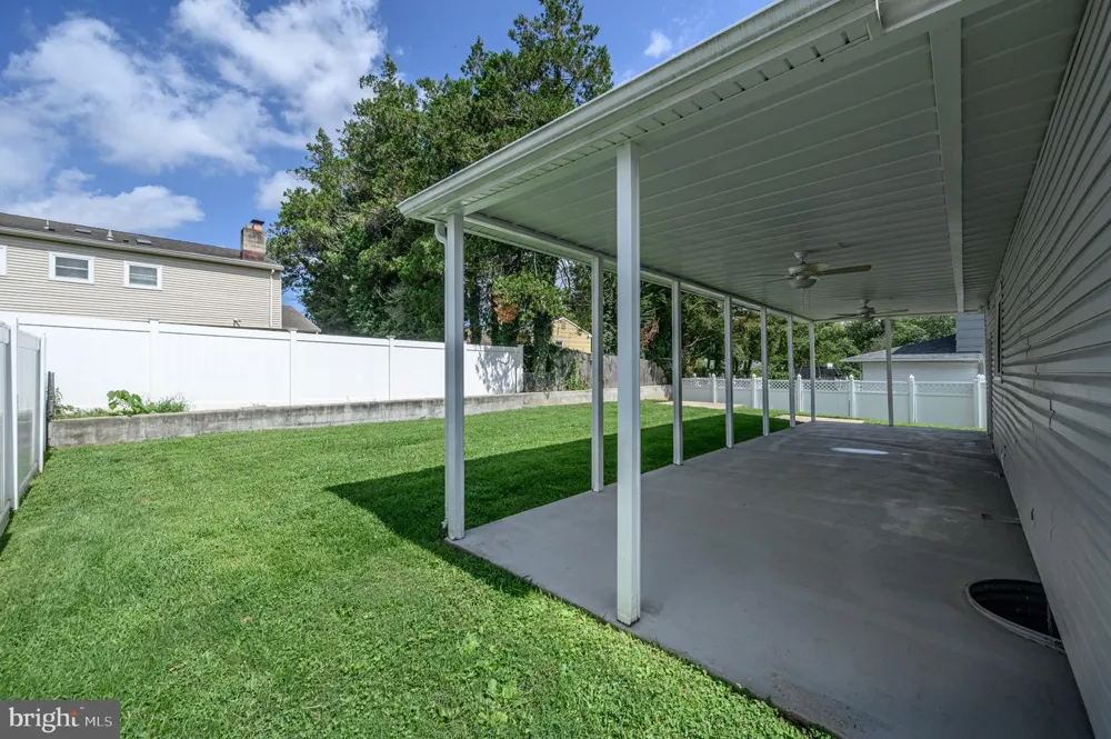 19 BUCKNELL DRIVE Cherry Hill, NJ 08034