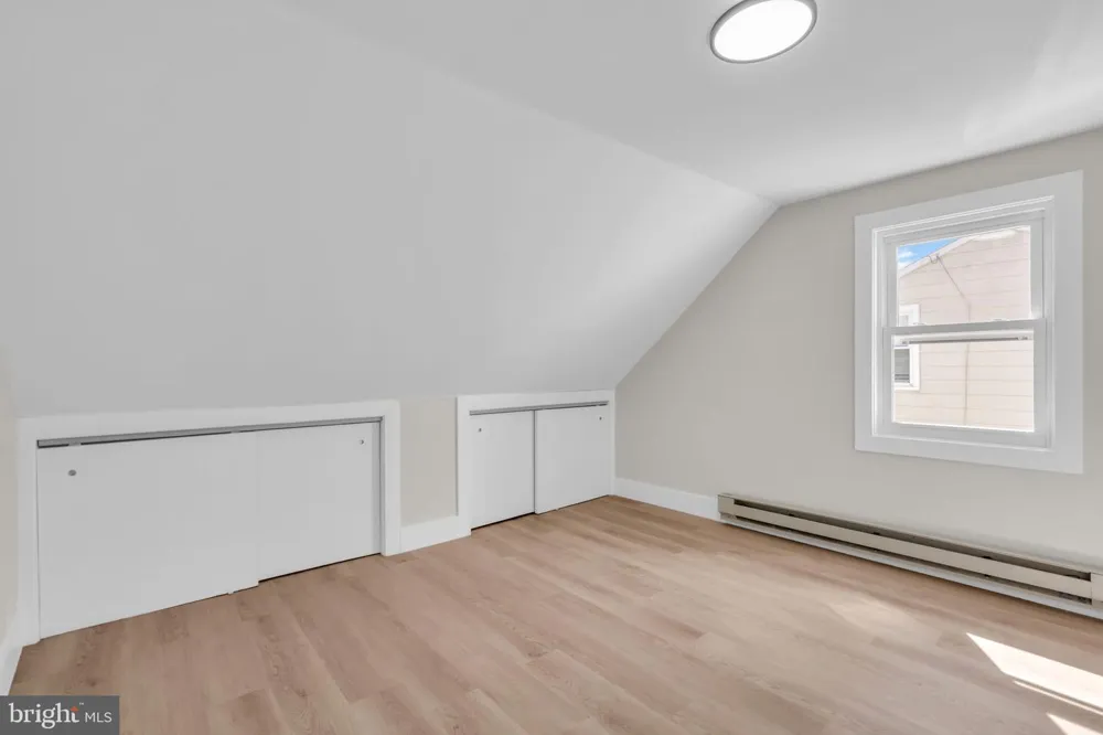 33 MORRIS AVENUE Burlington, NJ 08016