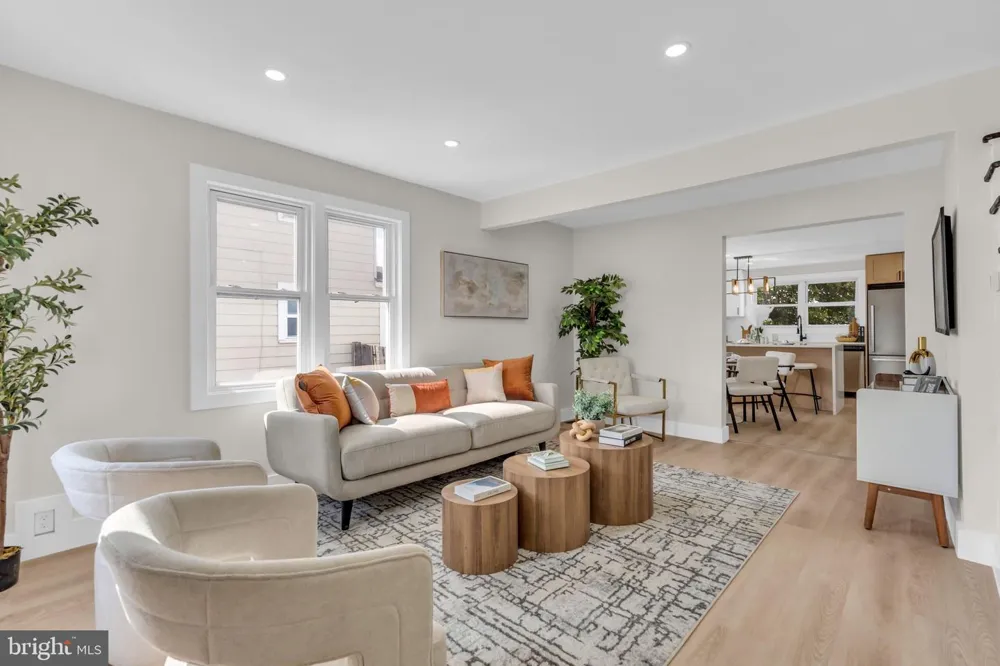 33 MORRIS AVENUE Burlington, NJ 08016