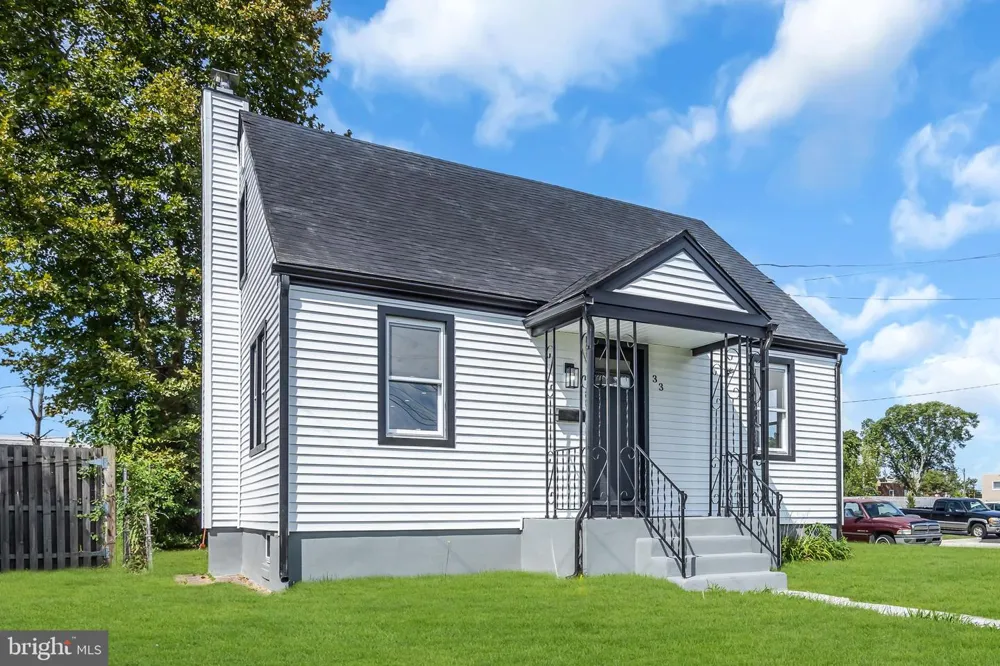33 MORRIS AVENUE Burlington, NJ 08016