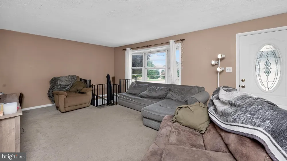 5757 DIVISION HIGHWAY Narvon, PA 17555