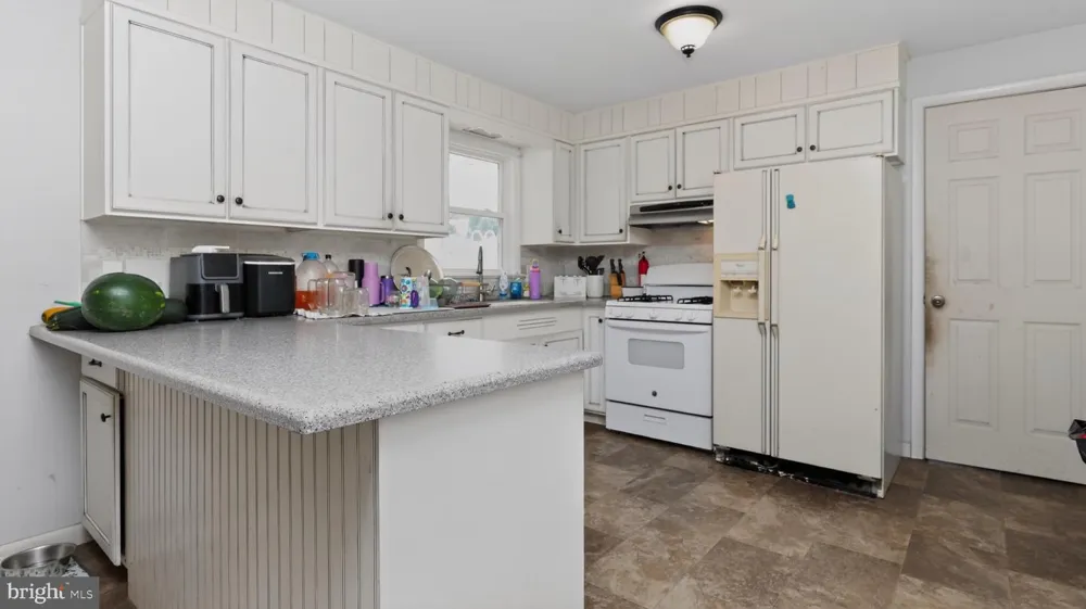 5757 DIVISION HIGHWAY Narvon, PA 17555
