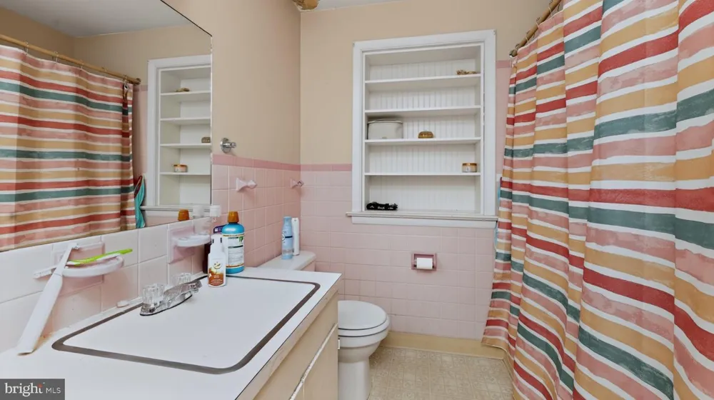 5757 DIVISION HIGHWAY Narvon, PA 17555