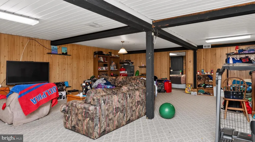 5757 DIVISION HIGHWAY Narvon, PA 17555