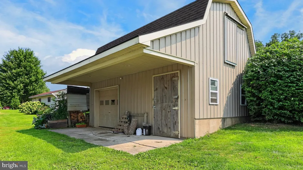 5757 DIVISION HIGHWAY Narvon, PA 17555