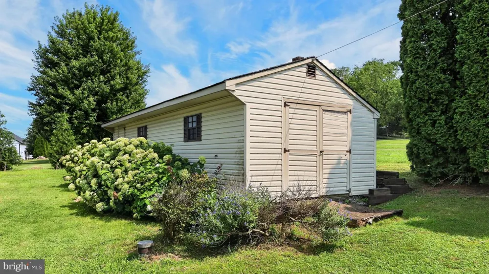 5757 DIVISION HIGHWAY Narvon, PA 17555