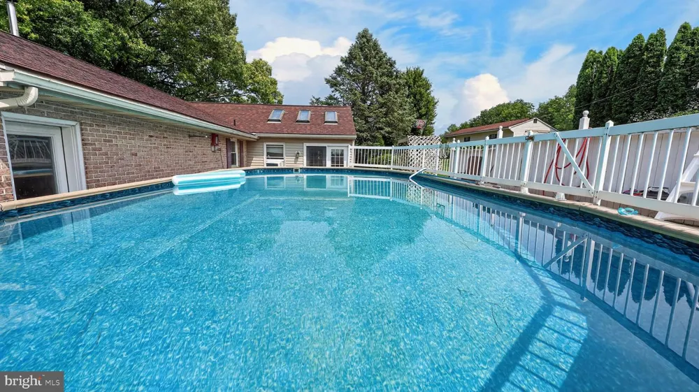 5757 DIVISION HIGHWAY Narvon, PA 17555