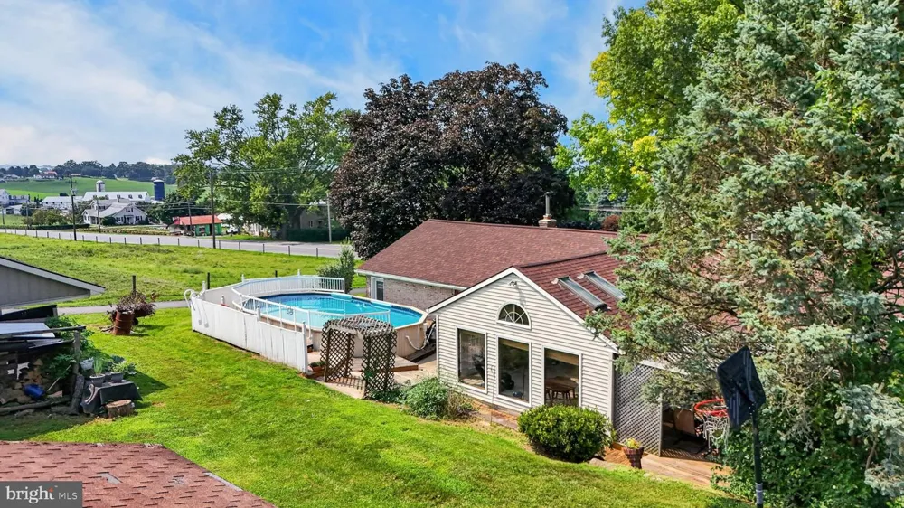 5757 DIVISION HIGHWAY Narvon, PA 17555