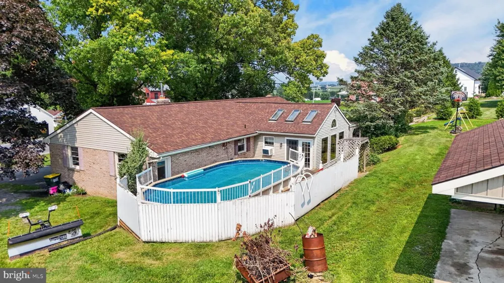 5757 DIVISION HIGHWAY Narvon, PA 17555