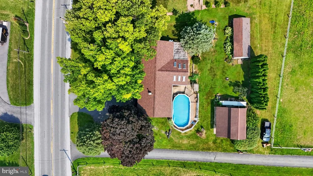 5757 DIVISION HIGHWAY Narvon, PA 17555