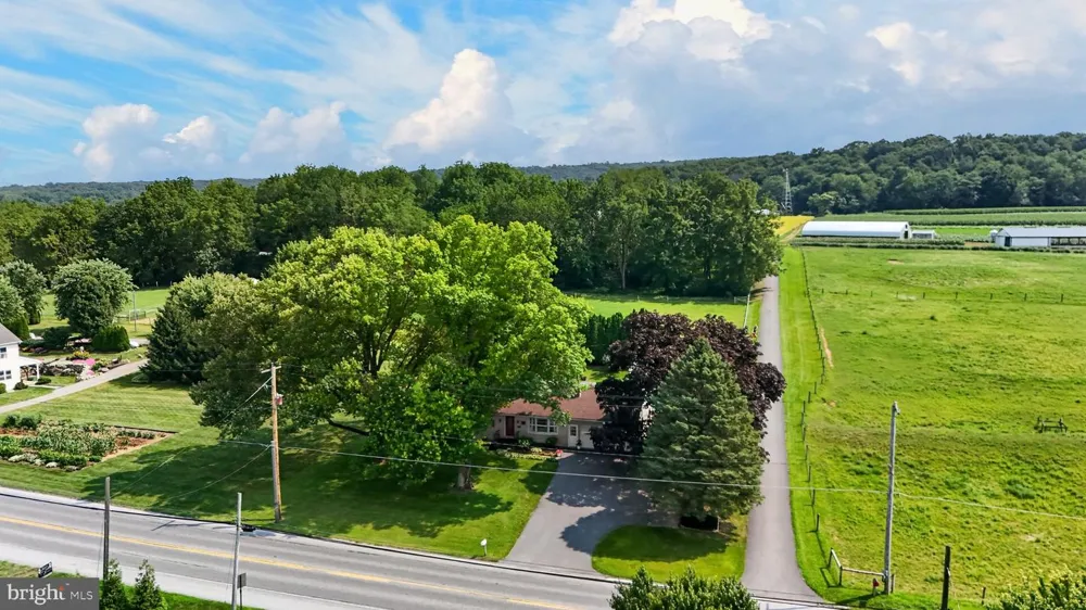 5757 DIVISION HIGHWAY Narvon, PA 17555