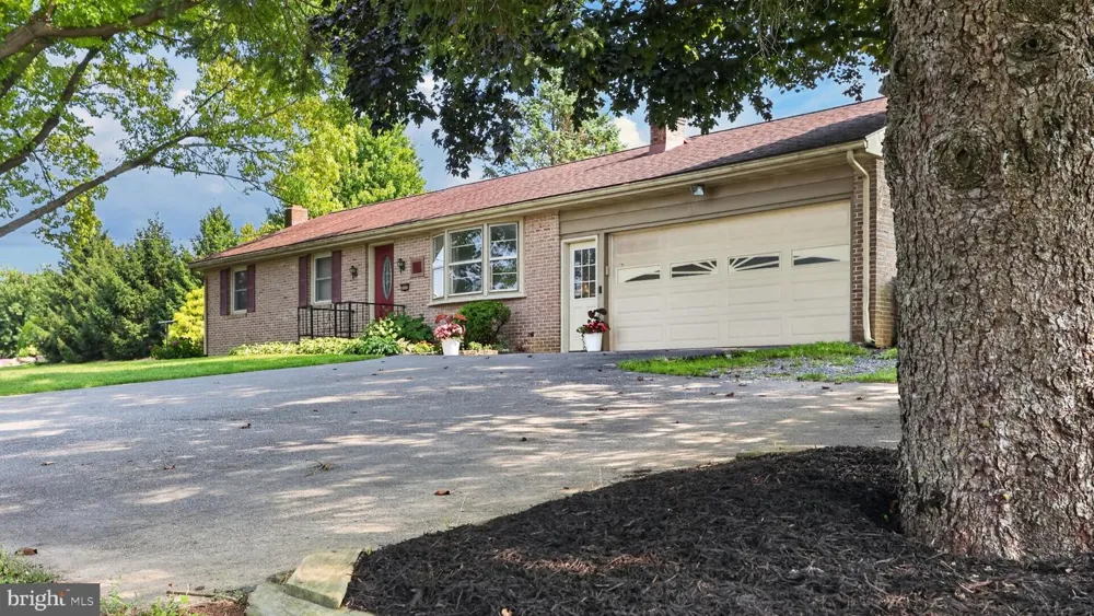5757 DIVISION HIGHWAY Narvon, PA 17555