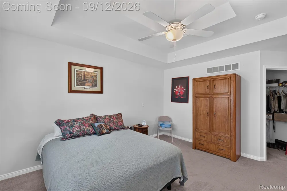 49665 Manistee Drive Chesterfield Township, MI 48047