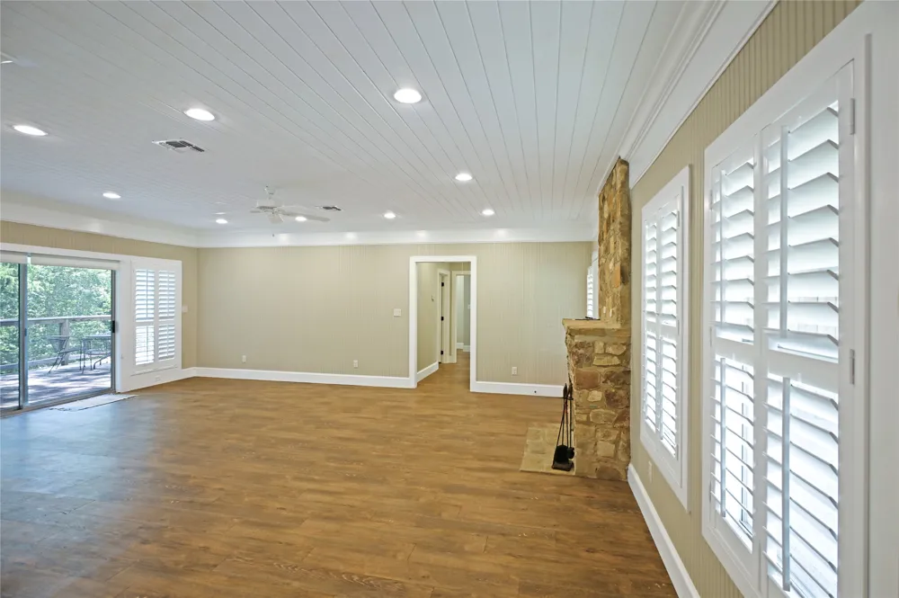 2221 GRUENE RD ROAD New Braunfels, TX 78130