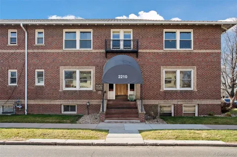 2210 E Mississippi Avenue #3